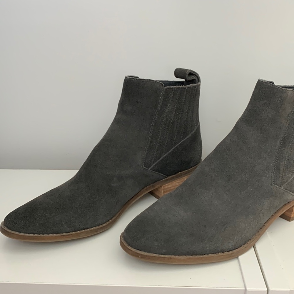 Dolce Vita Suede Booties, Dark gray, size 9.5
